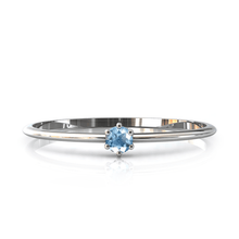 Charger l'image dans la galerie, Mini solitaire en or blanc 750 serti d'une Aigue marine