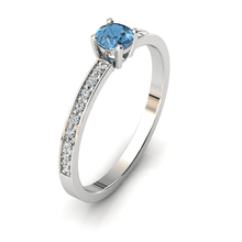 Charger l'image dans la galerie, Solitaire en or blanc 750 serti d'une Aigue-Marine et empierré de 18 diamants
