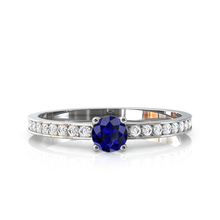 Charger l'image dans la galerie, Solitaire en or blanc 750 serti d'un Saphir et empierré de 18 diamants