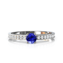 Charger l'image dans la galerie, Solitaire en or blanc 750 serti d'une Tanzanite et empierré de 18 diamants