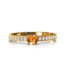 Charger l'image dans la galerie, Solitaire en or jaune 750 serti d'une Citrine et empierré de 18 diamants