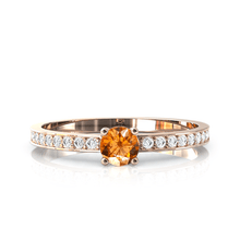 Charger l'image dans la galerie, Solitaire en or rose 750 serti d'une Citrine et empierré de 18 diamants