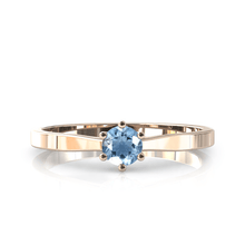 Charger l'image dans la galerie, Solitaire en or rose 750 serti d'une Aigue-marine de 4 mm