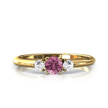 Charger l'image dans la galerie, Solitaire épaulé en or jaune 750 serti d'une Tourmaline centrale de 4 mm