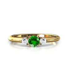 Charger l'image dans la galerie, Solitaire épaulé en or jaune 750 serti d'un grenat Tsavorite central de 4 mm