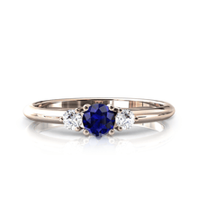 Charger l'image dans la galerie, Solitaire épaulé en or rose 750 serti d'un Saphir central de 4 mm