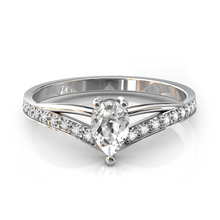 Charger l'image dans la galerie, Solitaire en or blanc 750 serti d'un Saphir blanc en taille poire