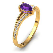 Charger l'image dans la galerie, Solitaire en or jaune 750 serti d'une Améthyste en taille poire
