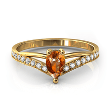 Charger l'image dans la galerie, Solitaire en or jaune 750 serti d'une Citrine en taille poire