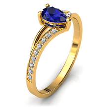 Charger l'image dans la galerie, Solitaire en or jaune 750 serti d'un Saphir en taille poire