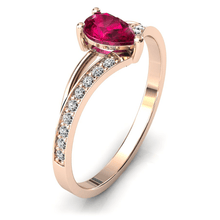 Charger l'image dans la galerie, Solitaire en or rose 750 serti d'un Rubis en taille poire