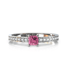 Charger l'image dans la galerie, Solitaire en or blanc 750 serti d'une Tourmaline en taille princesse