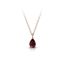 Charger l'image dans la galerie, Collier en or rose 750 serti d'un grenat Rhodolite en goutte de 6x4 mm
