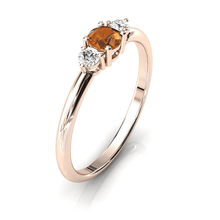 Charger l'image dans la galerie, Solitaire épaulé en or rose 750 serti d'une Citrine centrale de 4 mm
