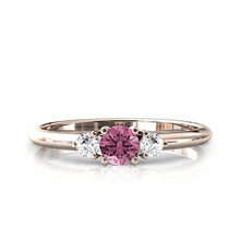Charger l'image dans la galerie, Solitaire épaulé en or rose 750 serti d'une Tourmaline centrale de 4 mm
