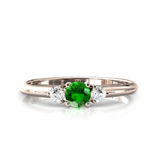 Charger l'image dans la galerie, Solitaire épaulé en or rose 750 serti d'un grenat Tsavorite central de 4 mm

