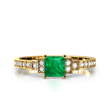 Charger l'image dans la galerie, Solitaire en or jaune 750 serti d'une Emeraude en taille princesse
